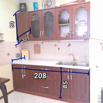Продам кухонный гарнитур Б/У