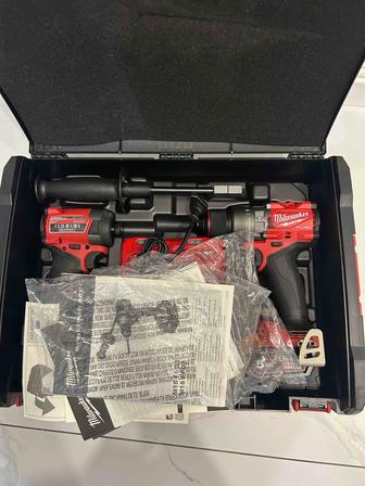 Продам Набор аккумуляторных электроинструментов Milwaukee M18 FPP2A3-502X 2