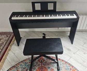 Цифровое пианино Yamaha P-45B. Полный комплект (Стойка, Стул, Педаль]