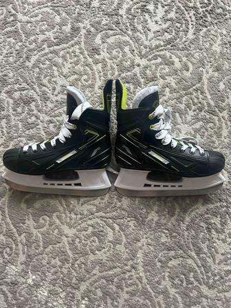 Продам коньки