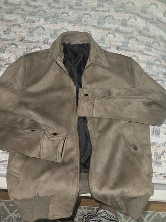 Продам куртку в отличном состоянии