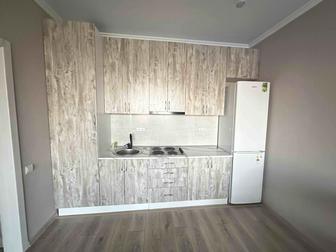 Продам Кухонный гарнитур с бытовой техникой