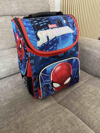 Новый школьный ранец Spider-Man Marvel для мальчика 1-4 класса
