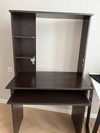 Продам учебный стол