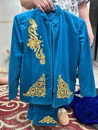 Продам Мужской Казахский костюм