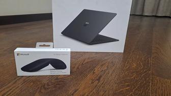 Продается ноутбук Microsoft Surface, мышка и кулер