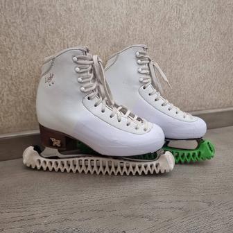 Продам профессиональные коньки