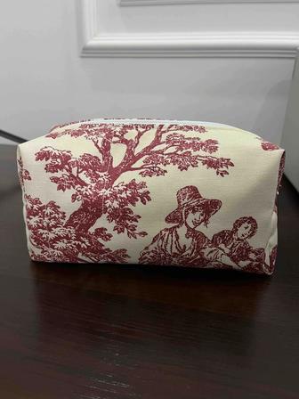 Косметичка