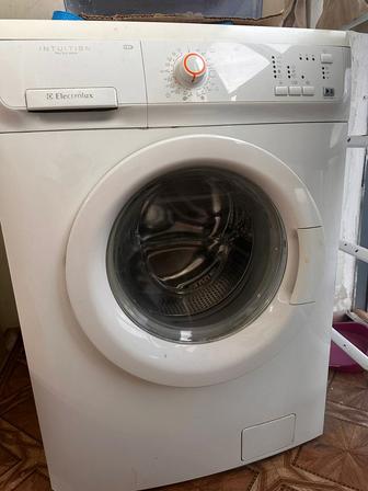 Срочно! Продам стиральную машинку