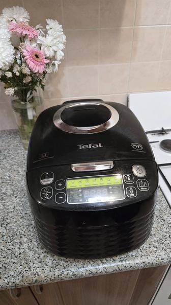 Продам мультиварку Tefal