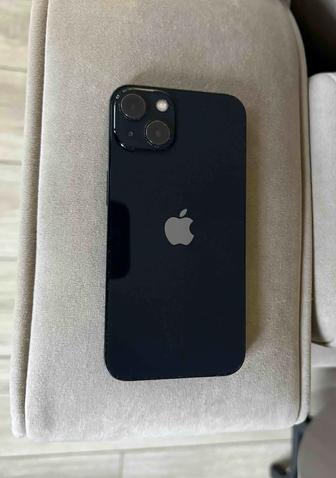 Продам IPhone 13
