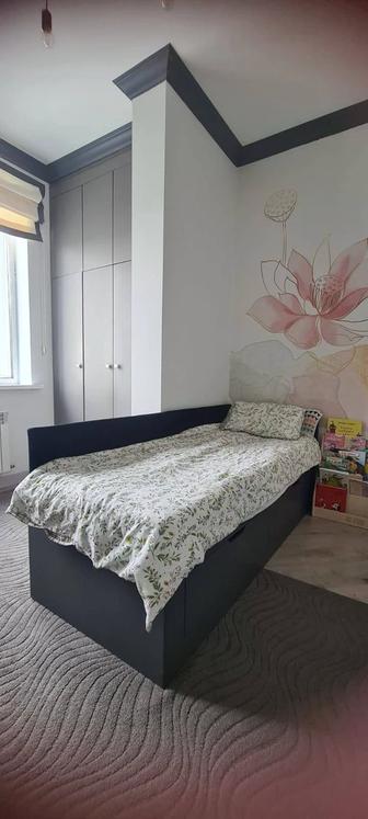 Односпальная кровать СРОЧНО в хорошем состоянии