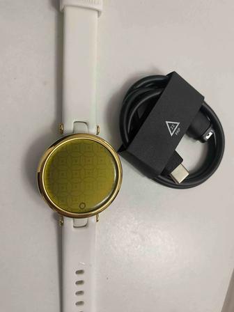 Продам смарт-часы Garmin Lily