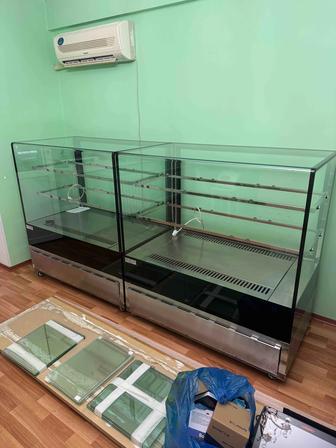 Продаются Витринные холодильники