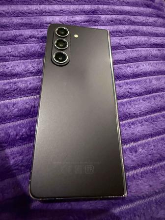 Продам телефон galaxy z fold 5