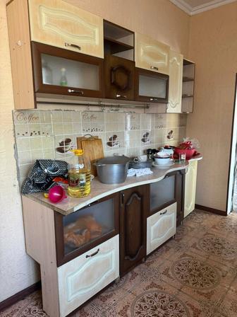 Срочно продам кухонный гарнитур
