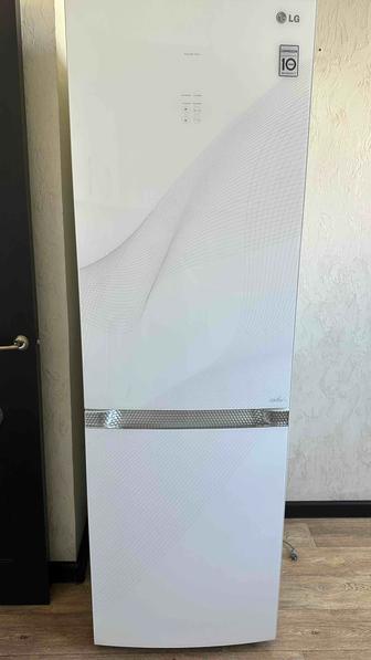Холодильник LG