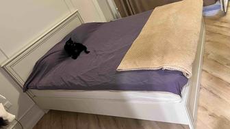 Продам кровать б/у в очень хорошем состоянии