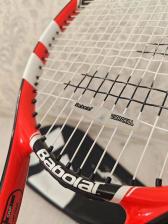 Крутая стильная ракетка BABOLAT для большого тенниса