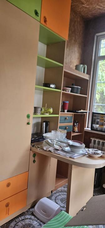 Детский шкаф со столом