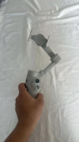 DJI Osmo Mobile 7