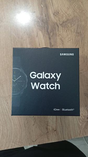 Часы Galaxy Watch