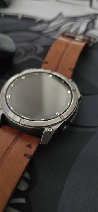 Продам часы Garmin Fenix 8