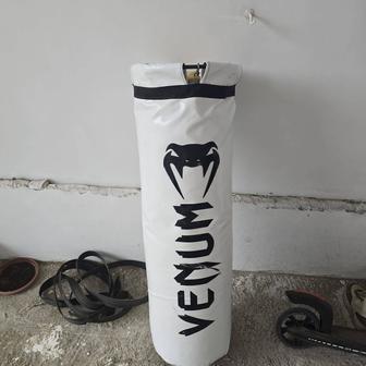 Боксерская груша (полный комплект)