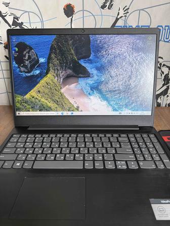 Lenovo IdeaPad 3 в отличном состоянии