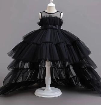 Платье на девочку