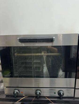 Конвекционная печь Smeg