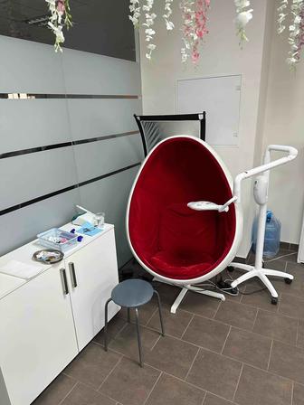 Продам кресло и лампу для отбеливания зубов