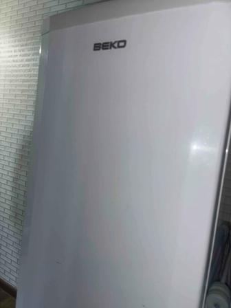 Холодильник BEKO