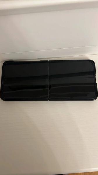 Samsung Galaxy Z Flip3 5G, 256Gb