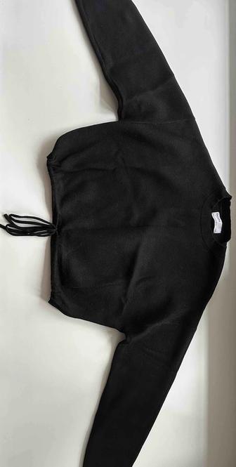 Продам Свитшот Bershka