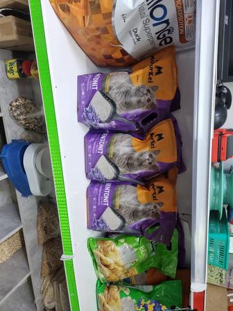 Продажа кормов,наполнителей для животных