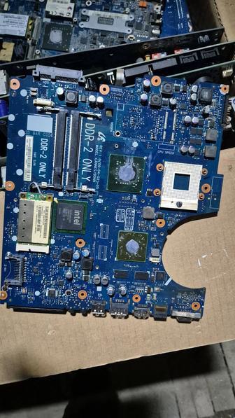 Куплю платы микросхемы радиодетали нерабочие