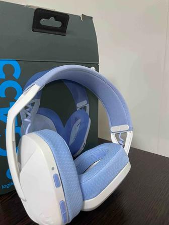 Продам наушники Logitech G435 белые