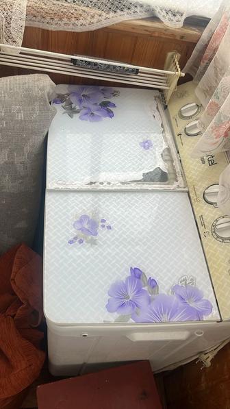 Продам стиральную машинку
