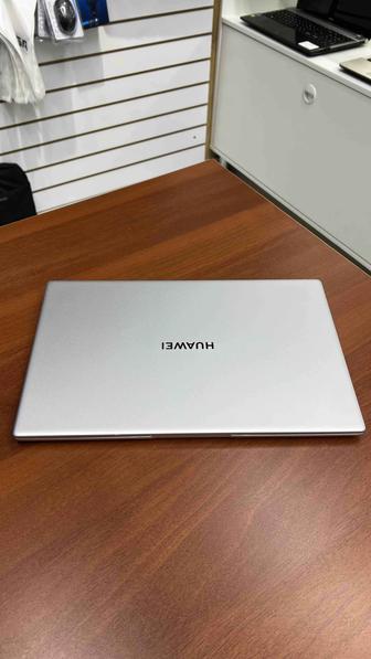 Ультрабук HUAWEI MateBook D 15 i3-1115G4 8GB RAM 256GB SSD