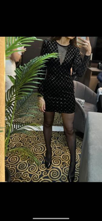 Продам стильные платья!