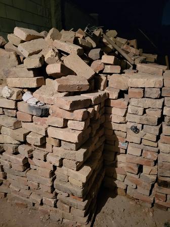 Продам кирпичи