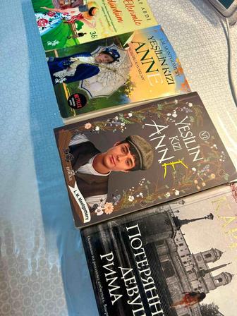 Продам книги в отличном состоянии