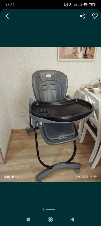 Стул для кормления