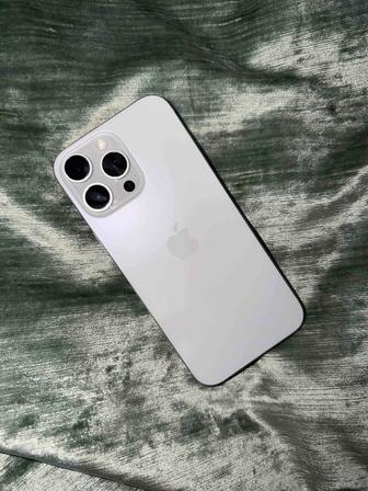 продам Iphone 16 pro max 256gb