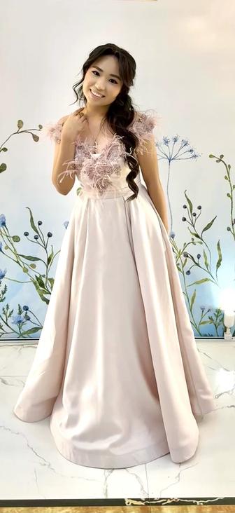 Вечерние платья