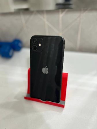 Продам 11 iPhone