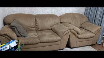 Диван и кресло