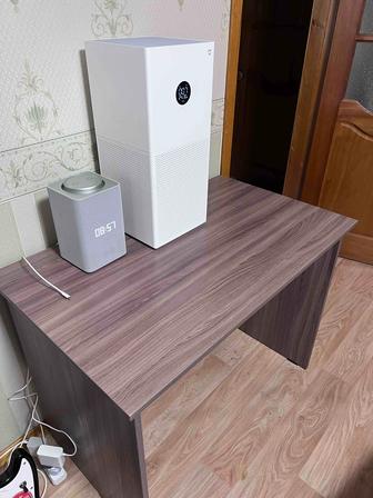 Компактный Стол для работы или учебы