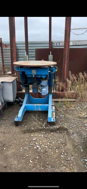 Сварочный позиционер Модель R-11S.